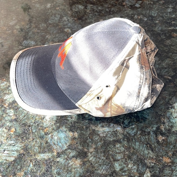 Realtree Hat - Picture 4 of 4
